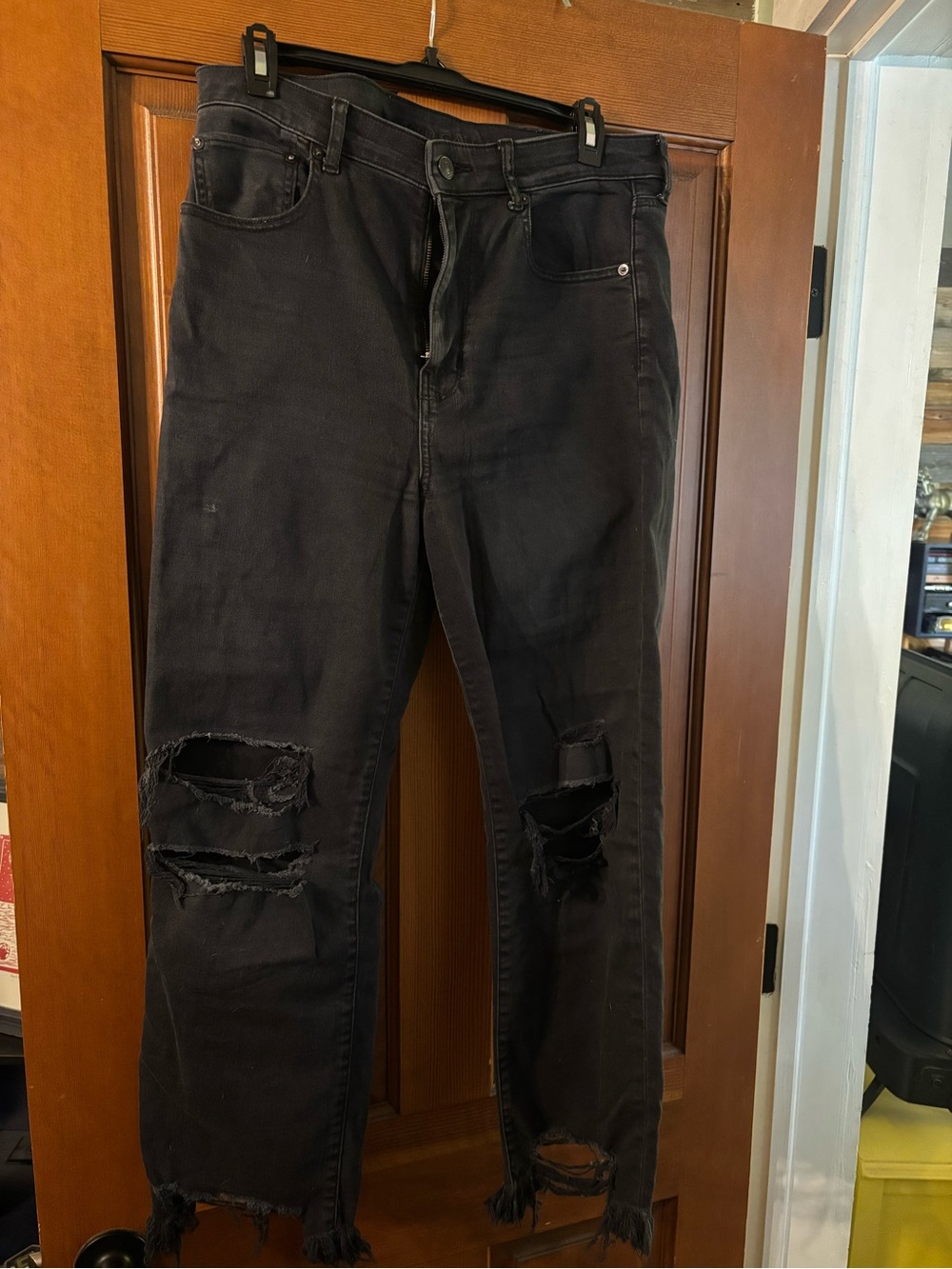 American Eagle Outfitters Black Slim Straight Distressed Jeans